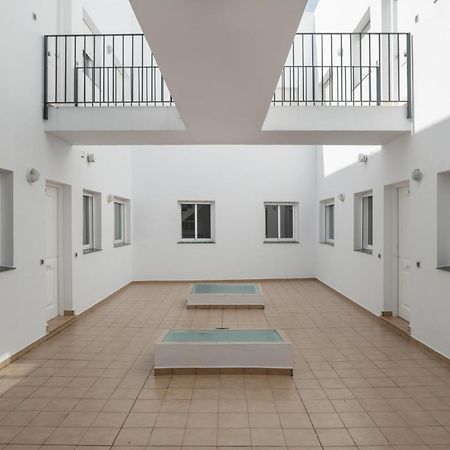 Apartamento Perez Zara 3 コニル・デ・ラ・フロンテラ エクステリア 写真