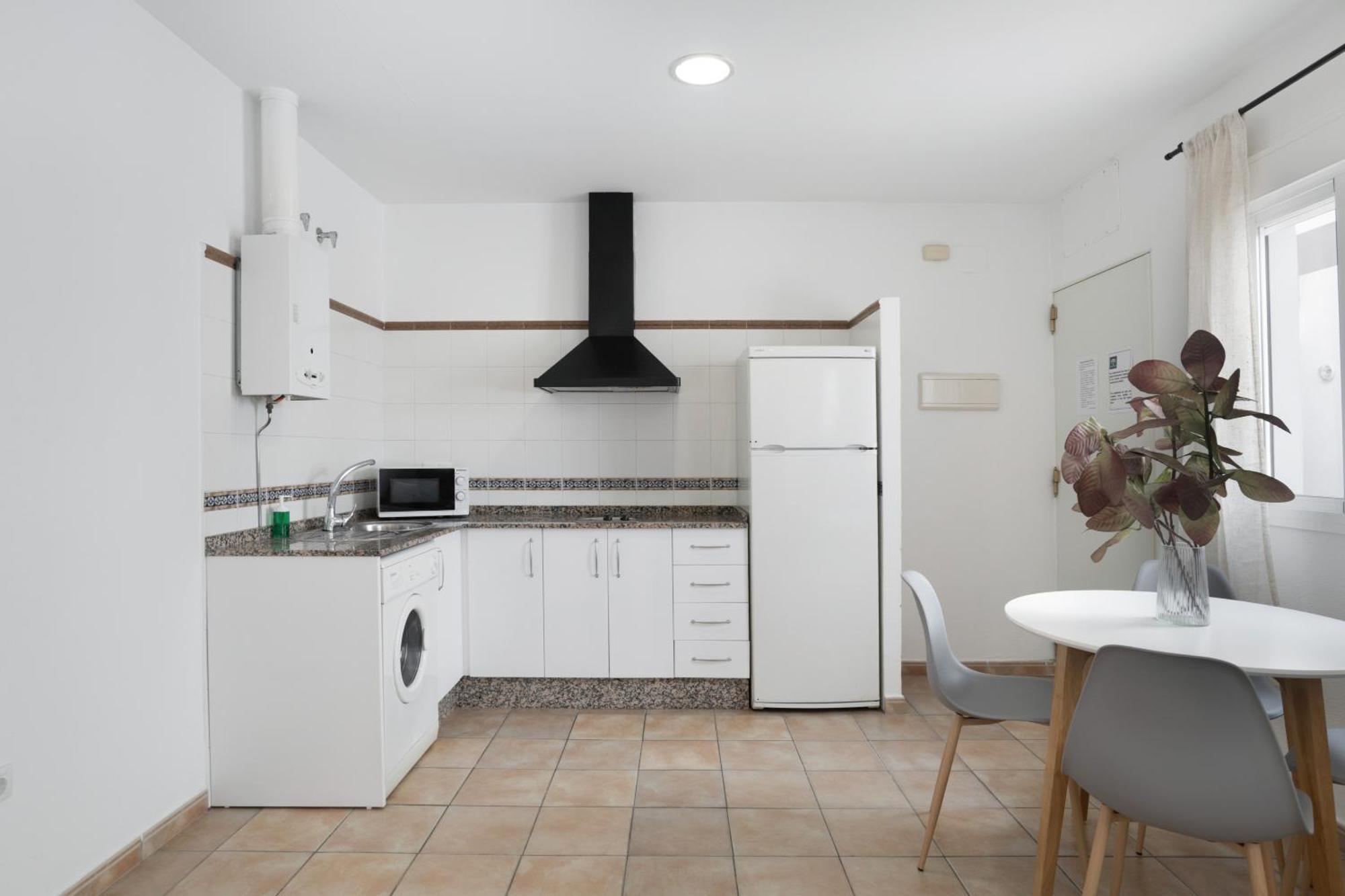 Apartamento Perez Zara 3 コニル・デ・ラ・フロンテラ エクステリア 写真